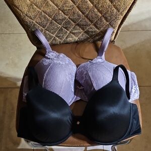 Lot Of 2 Victoria's Secret Lined Perfect Coverage T-Shirt Underwire Lace Bras